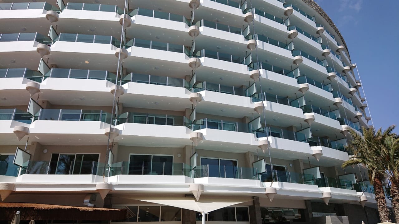 Außenansicht Bull Escorial & Spa