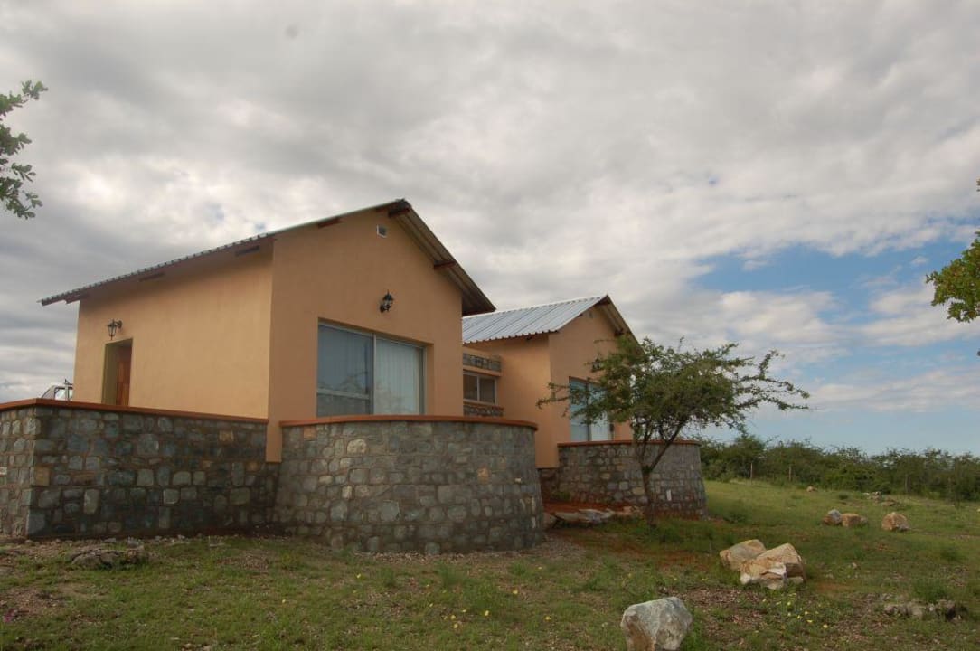 Bungalows Weaver's Rock Guest Farm