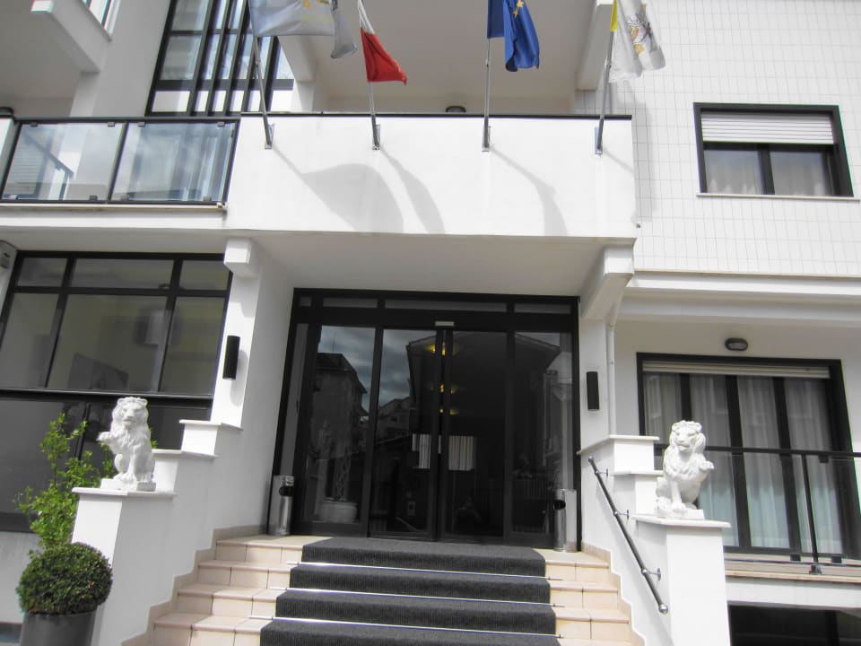Eingangsbereich Hotel Sisto V