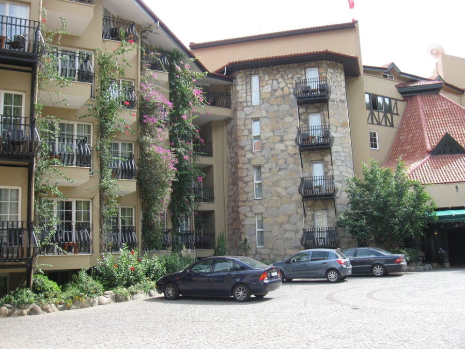 Основное здание отеля Grand Yazici Club Marmaris Palace