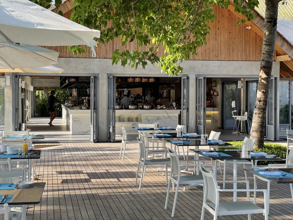 Gastro Outrigger Maldives Maafushivaru Resort