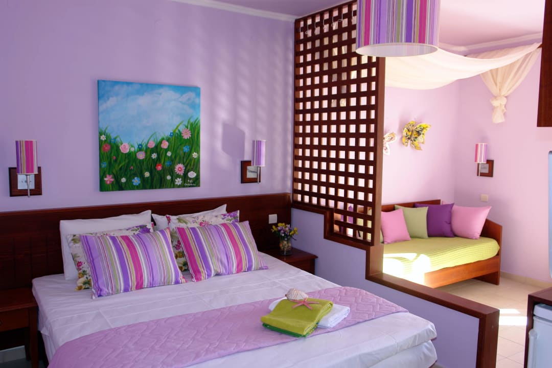 Triple Room Philoxenia Hotel