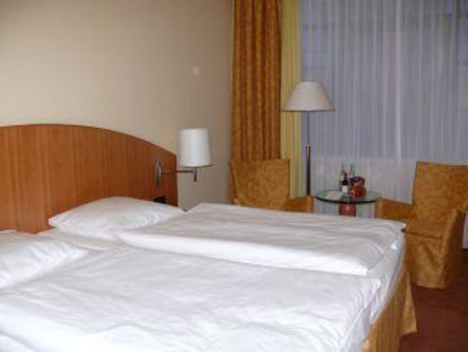 Nichtraucherzimmer AMERON Berlin ABION Spreebogen Waterside