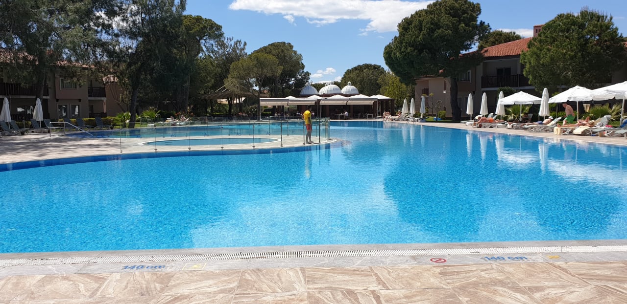 Pool Xanadu Resort Hotel