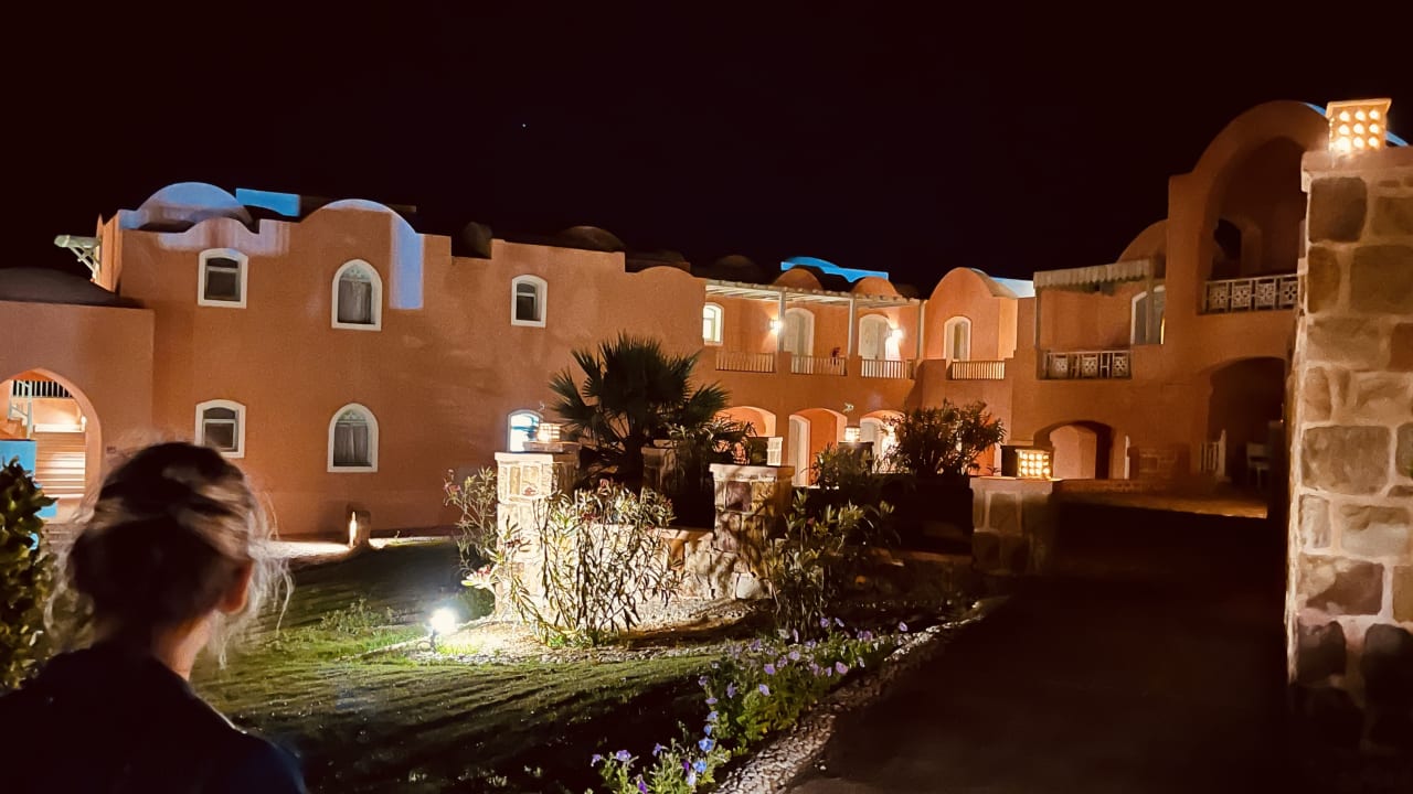 Außenansicht Radisson Blu Resort, El Quseir