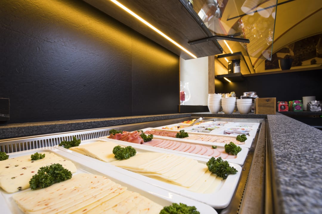 Gastro RiKu HOTEL Weißenhorn