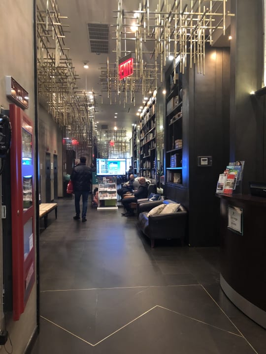 Lobby Holiday Inn Manhattan-Financial District