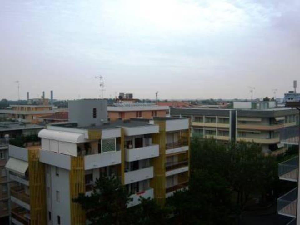 Ausblick zur Landseite Aparthotel Holiday