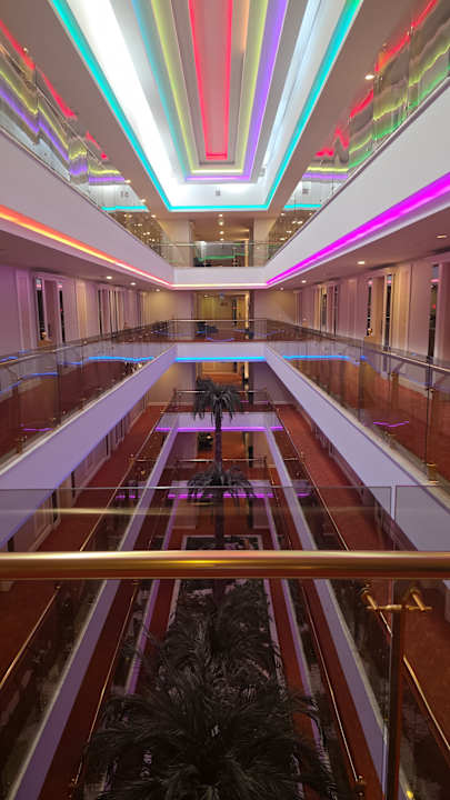 Sonstiges Azura Deluxe Resort & Spa Hotel