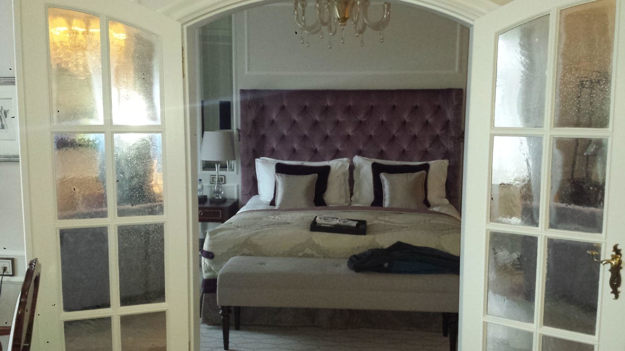 "Schlafzimmer" Fairmont Hotel Vier Jahreszeiten (Hamburg