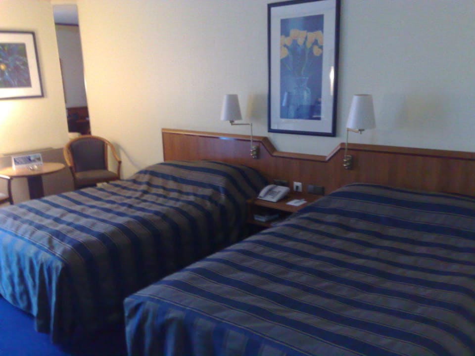 Zimmer Leonardo Hotel Hannover Airport