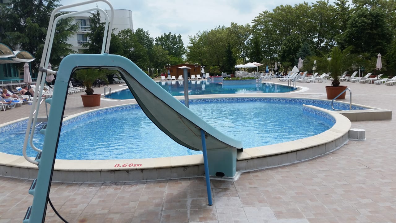 Pool Hotel Zefir Beach