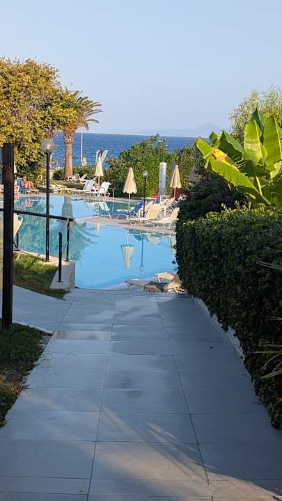 Pool Sol Cosmopolitan Rhodes