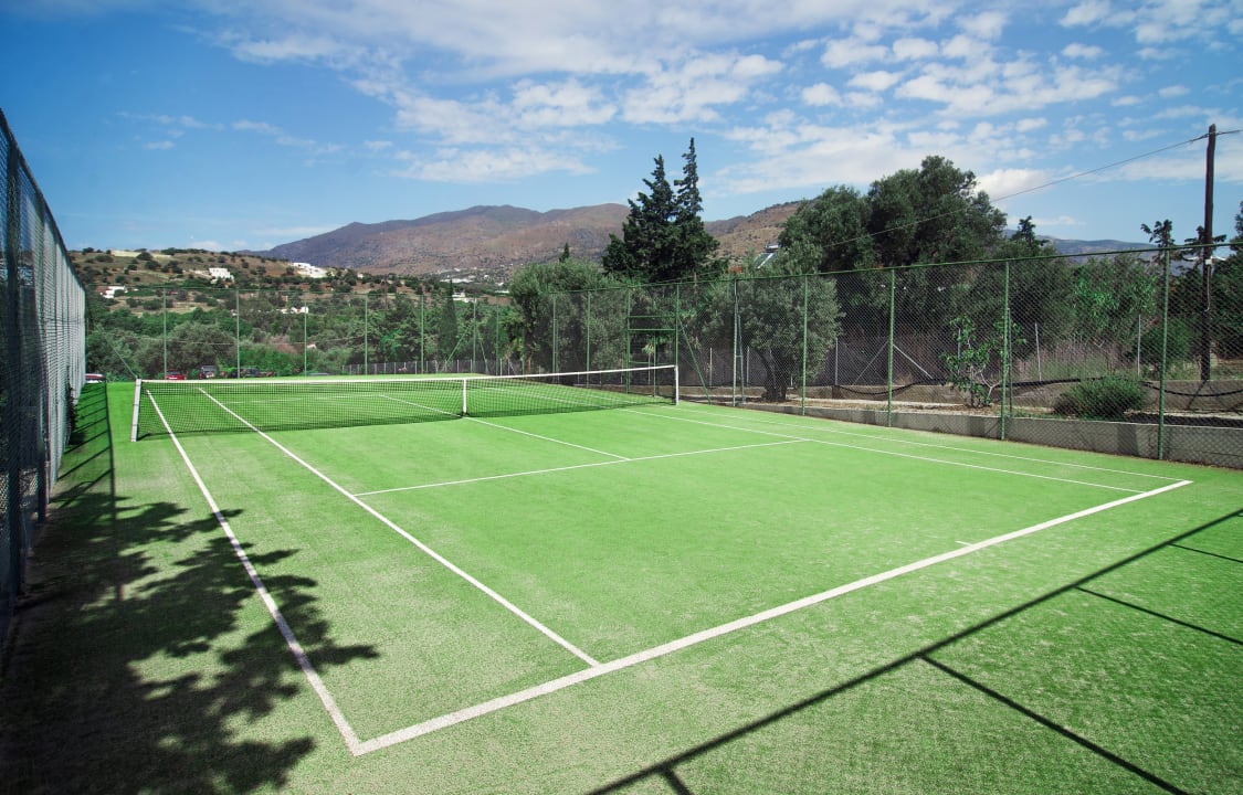 Sport & Freizeit Paralos Irini Mare