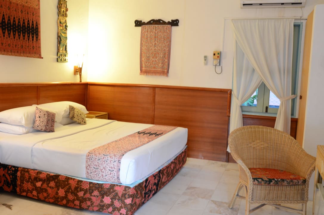 Doppelzimmer mit Doppelbett Hotel Beach Garden Resort
