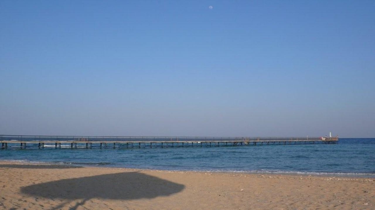 Blick auf den Steg - Außenriff Pickalbatros Palace Hotel-Port Ghalib