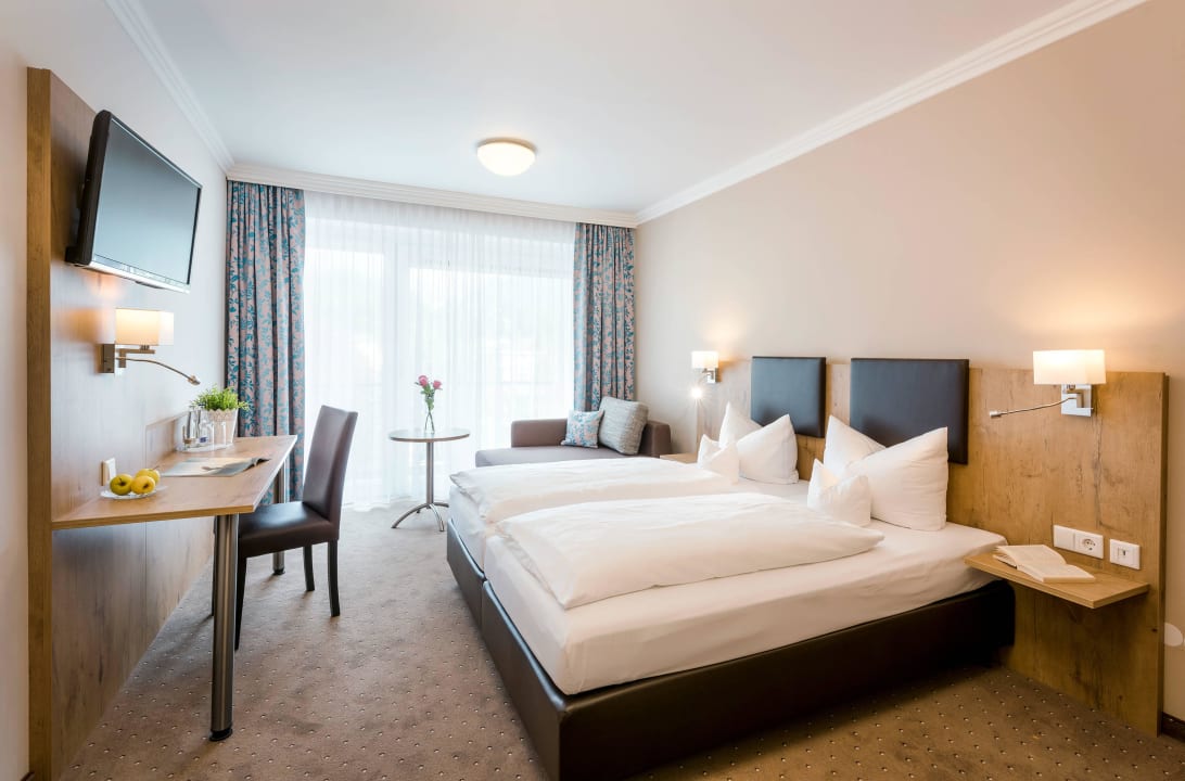 Doppelzimmer Typ Deluxe AVALON Hotel Bad Reichenhall