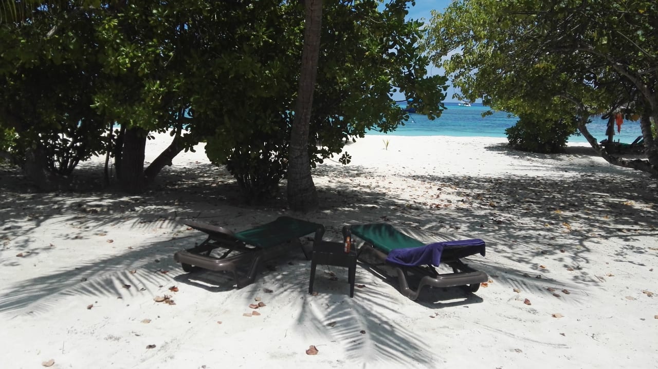 Strand Kuredu Island Resort & Spa