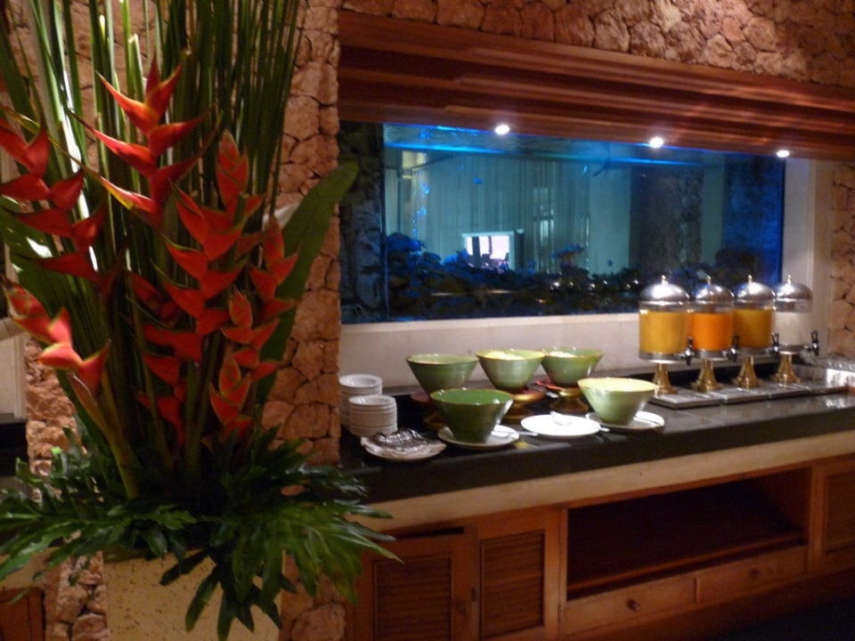 Flakes und Zuckersaft Puri Santrian