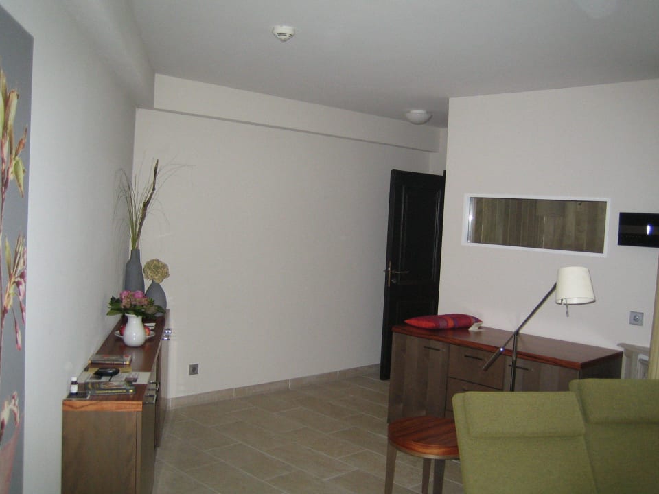 Blick vom Schlafzimmer in den Wohnbereich Hotel Ritter Durbach