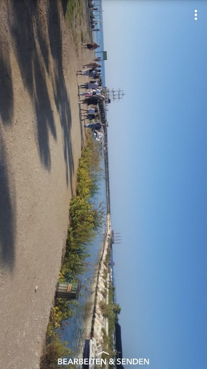 Strand Well Palace Side