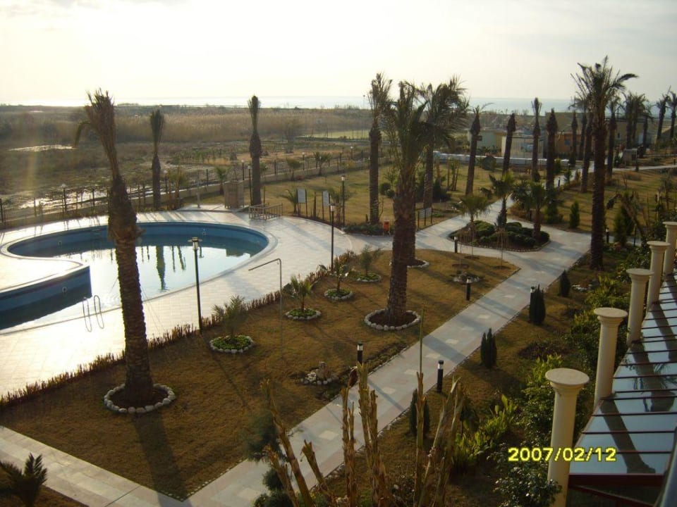 Blick in den Garten! Belek Beach Resort Hotel