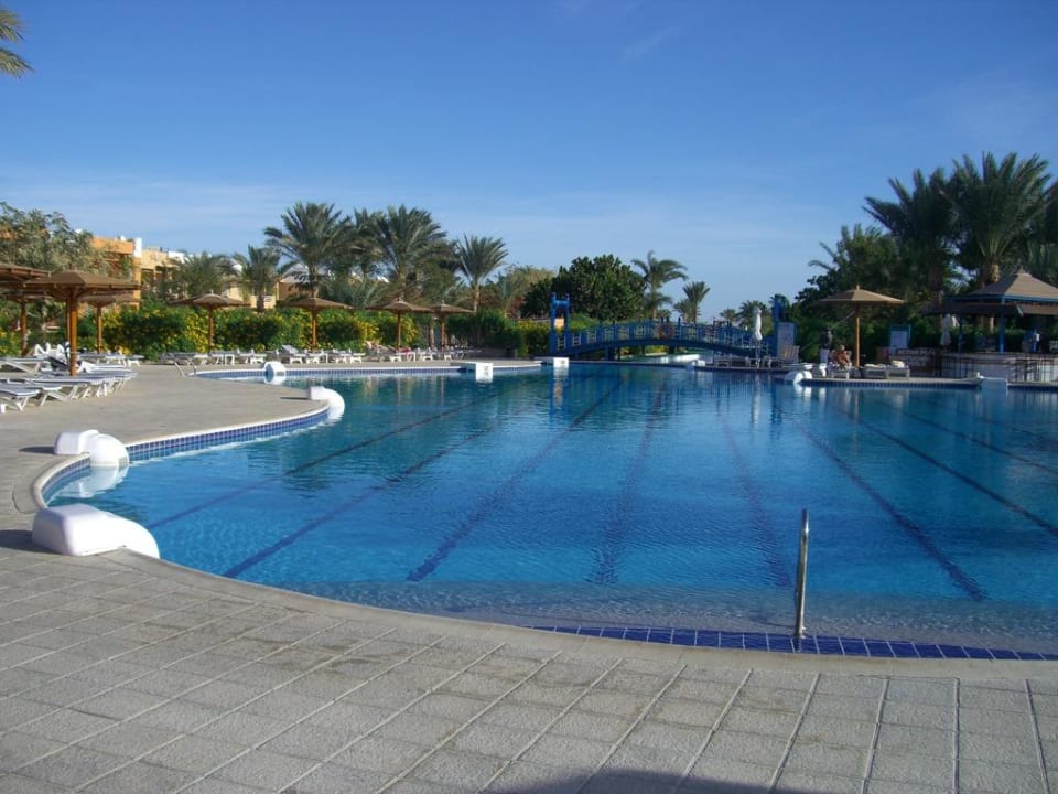 Poolanlage Golden Beach Resort