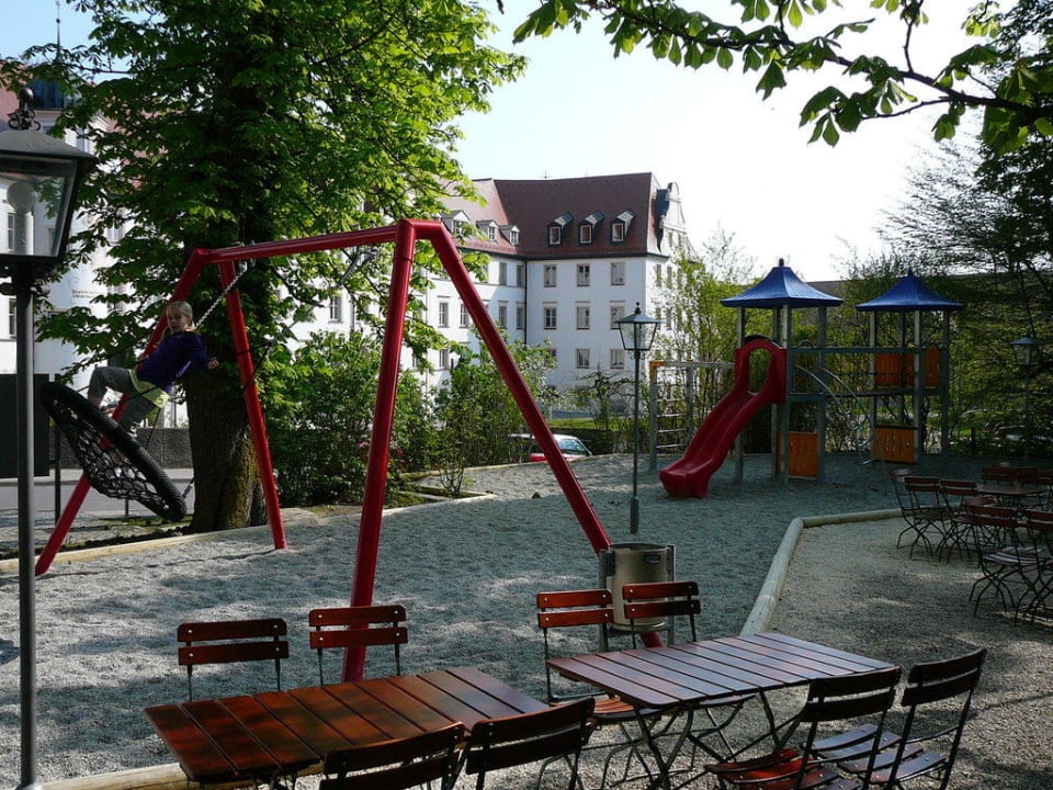 Spielplatz am Biergarten Klosterbräuhaus Ursberg