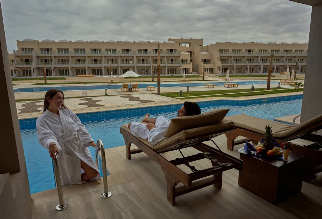 Zimmer Diamond Beach by Pearl Resort