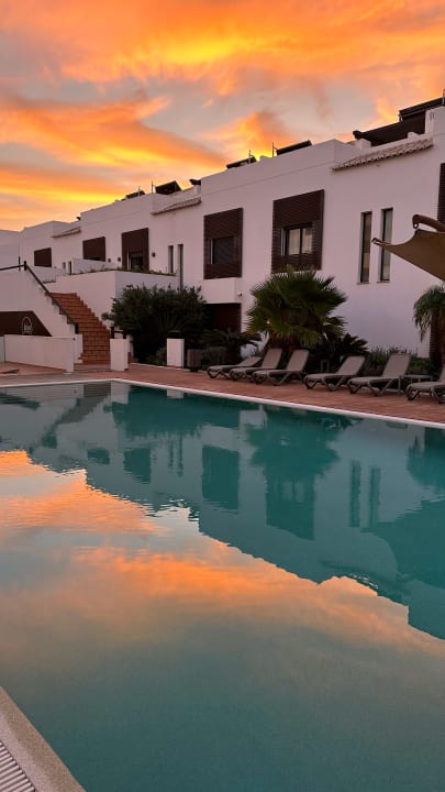 Pool Belmar Spa & Beach Resort