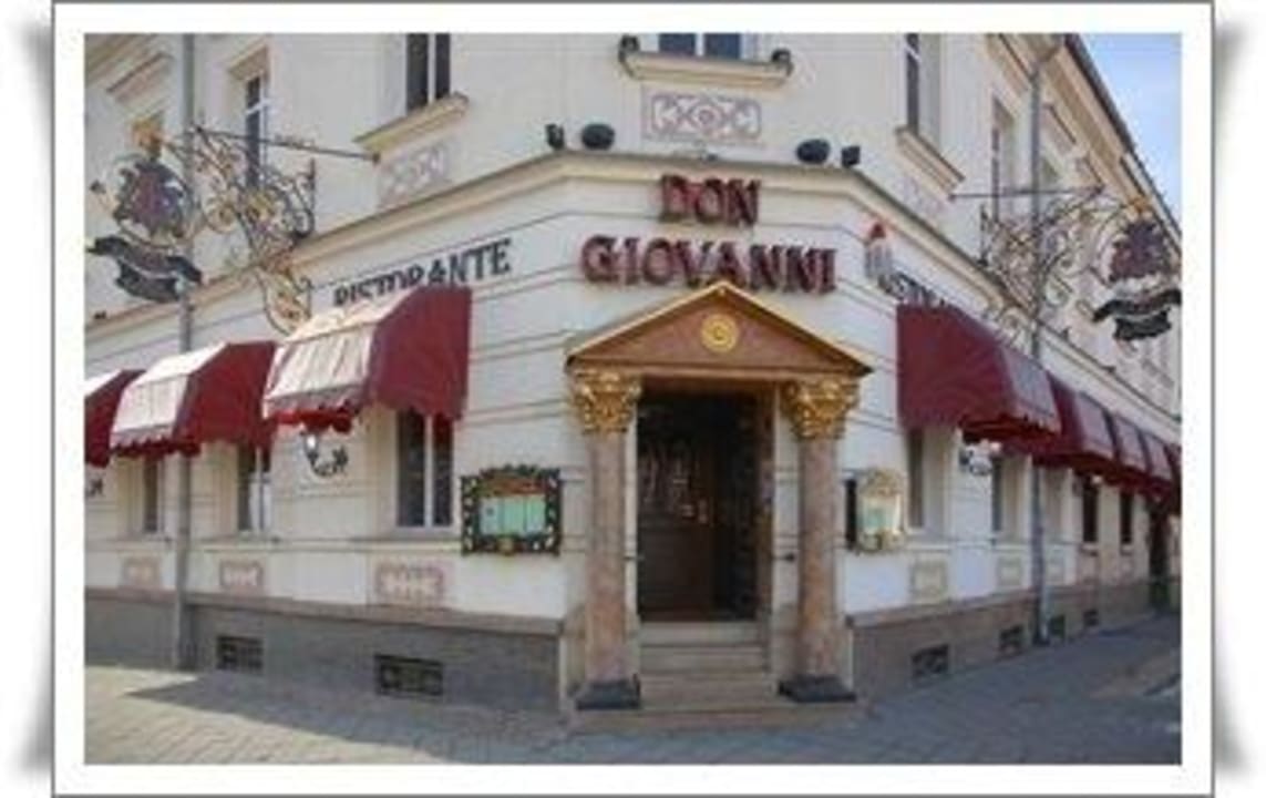 Eingang Don Giovanni Hotel Don Giovanni