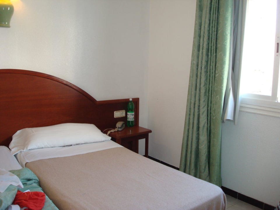 Unser Zimmer Hotel Riutort