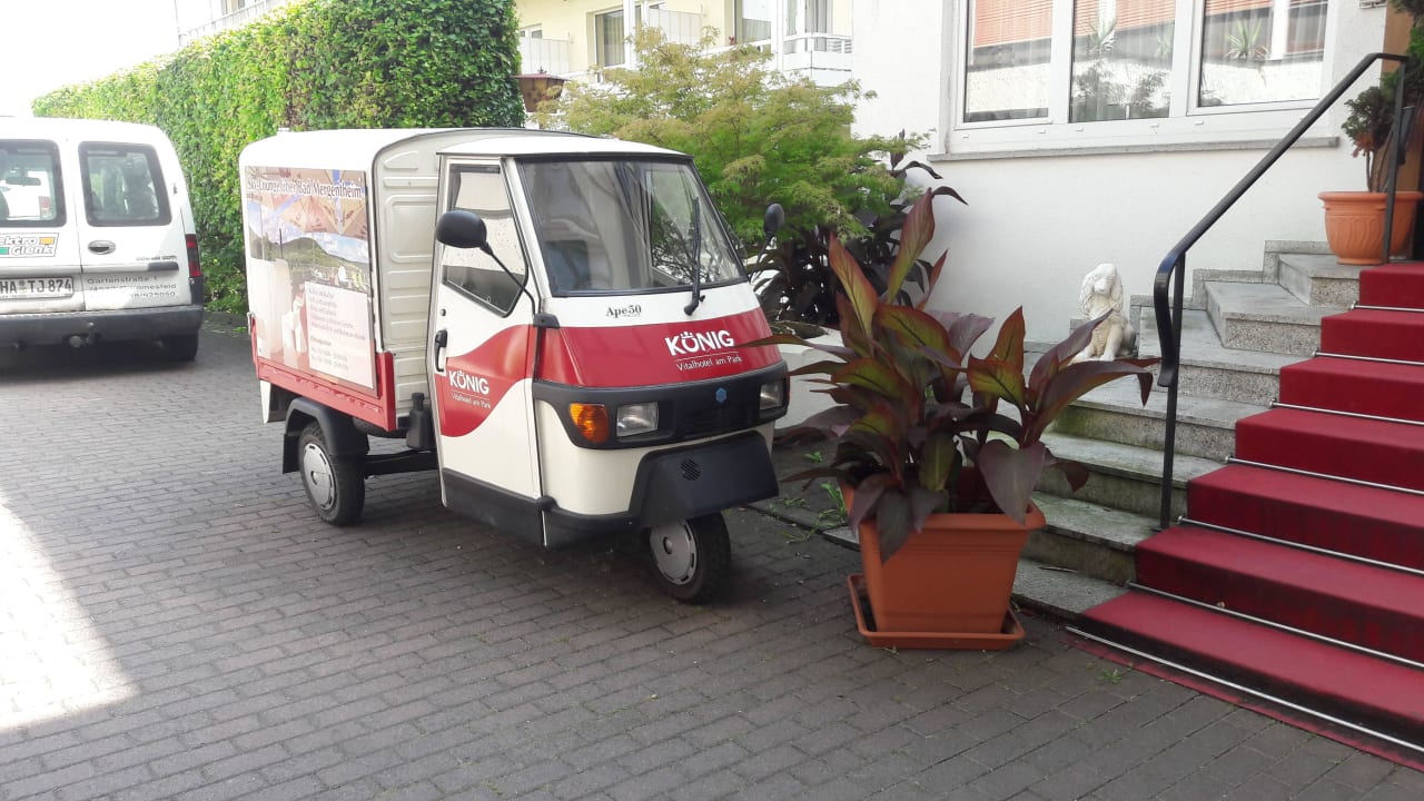 Natürlich Werbung darf nicht fehlen Vitalhotel König am Park