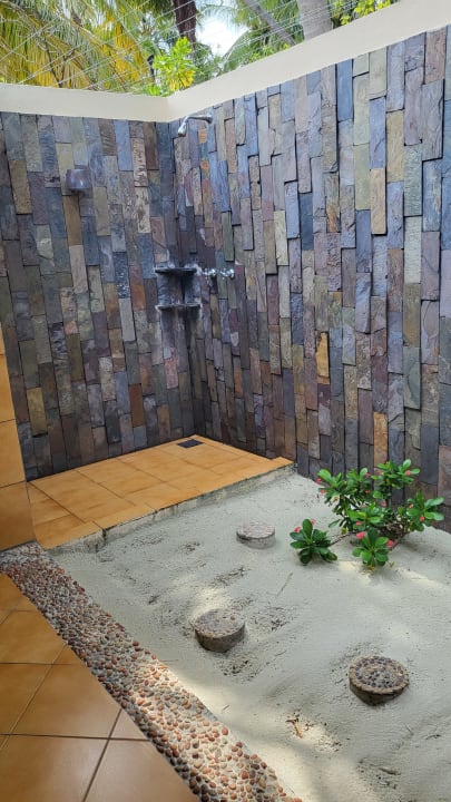 Zimmer Filitheyo Island Resort