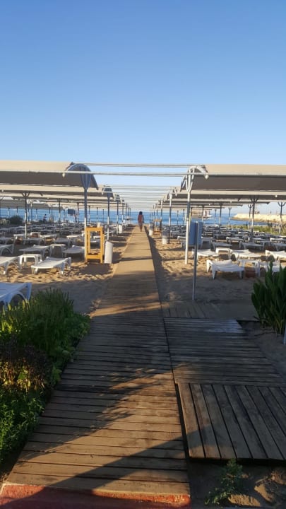 Strand Side Aquamarin Resort & Spa