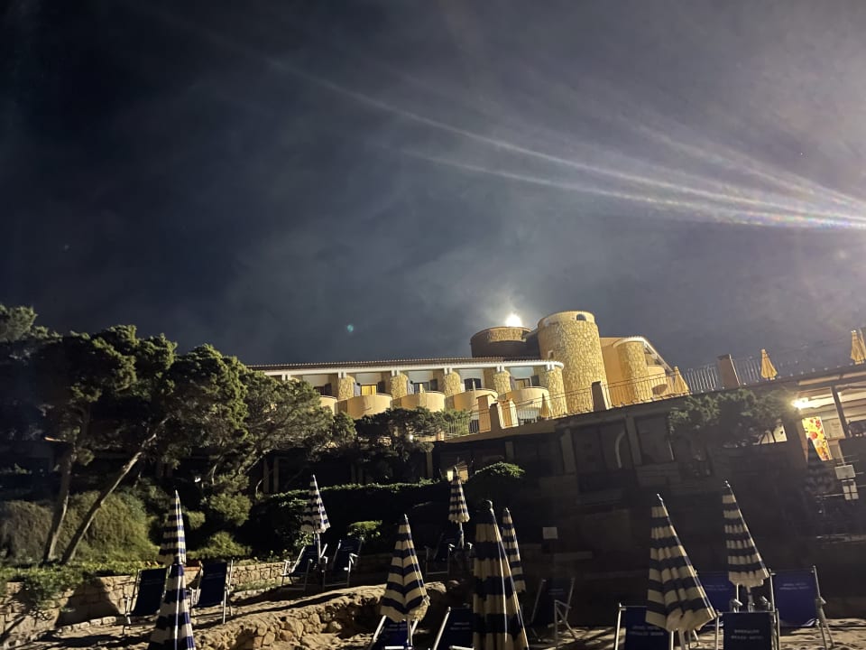 Außenansicht Grand Hotel Smeraldo Beach