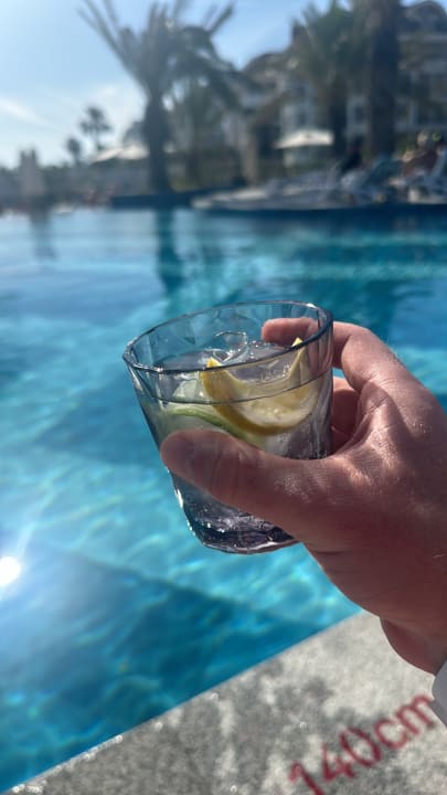 Pool Kirman Belazur Resort & Spa