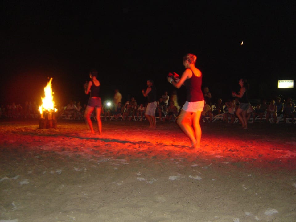 Beachparty Intro Hotel Gardenia Beach