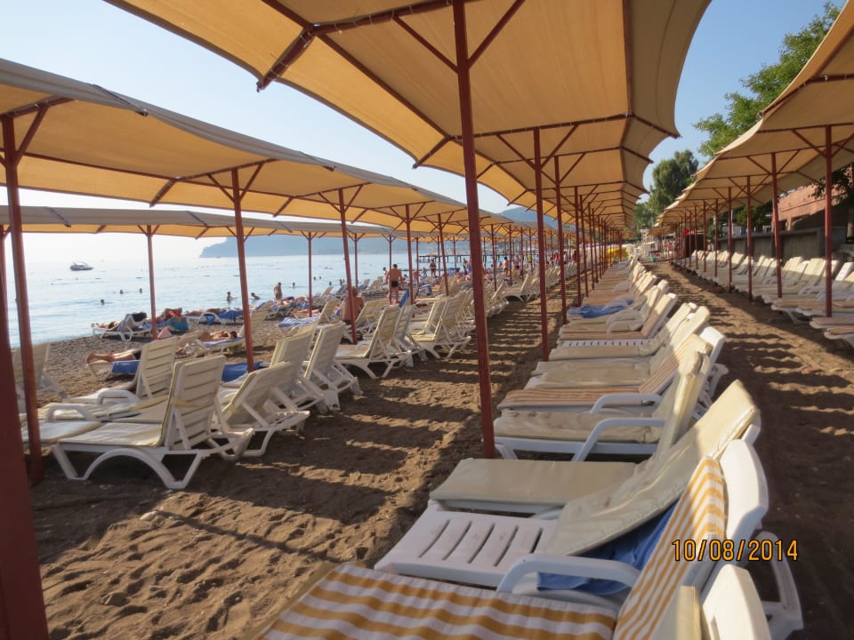 Strand Armas Gül Beach