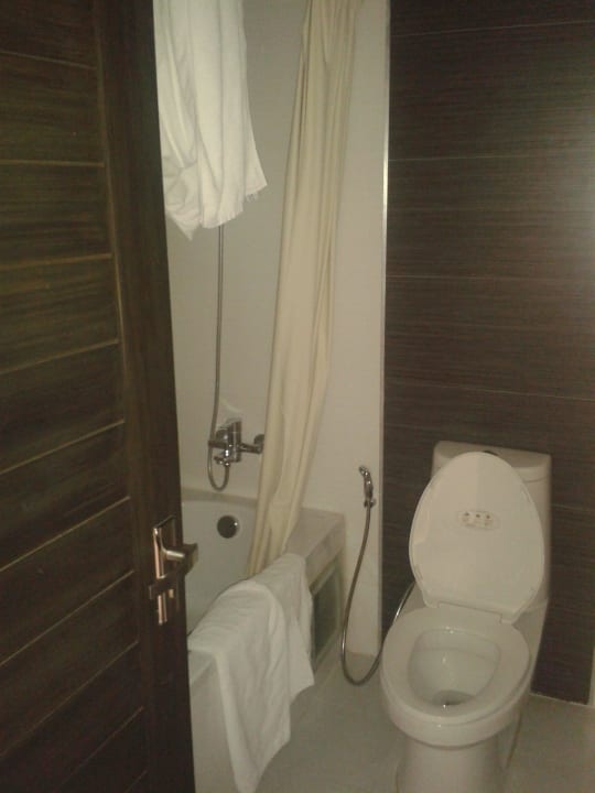 Bad Hotel Crystal Suite