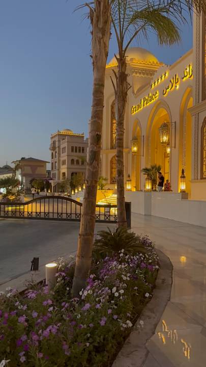 Außenansicht The Grand Palace - Adults only