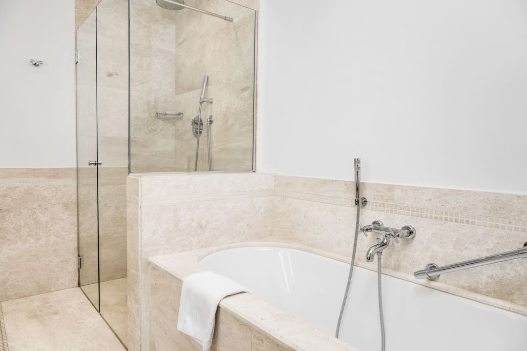 Zimmer Is Arenas Resort