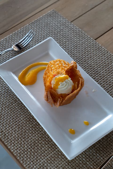 Gastro Le Mersenne Zanzibar, Autograph Collection