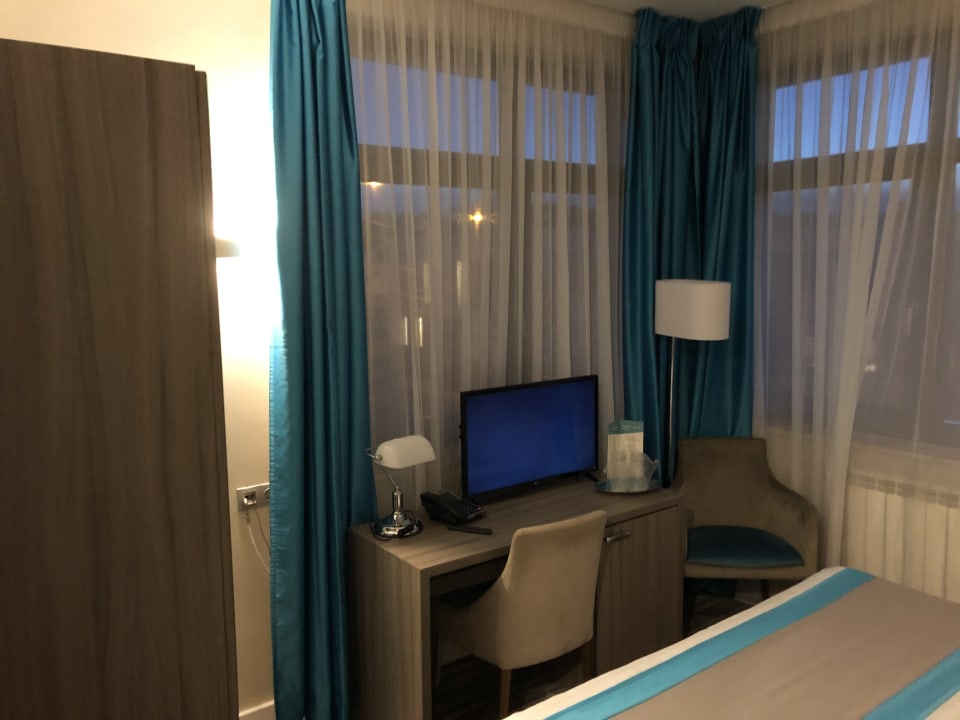 Zimmer Norm Hill Hotel