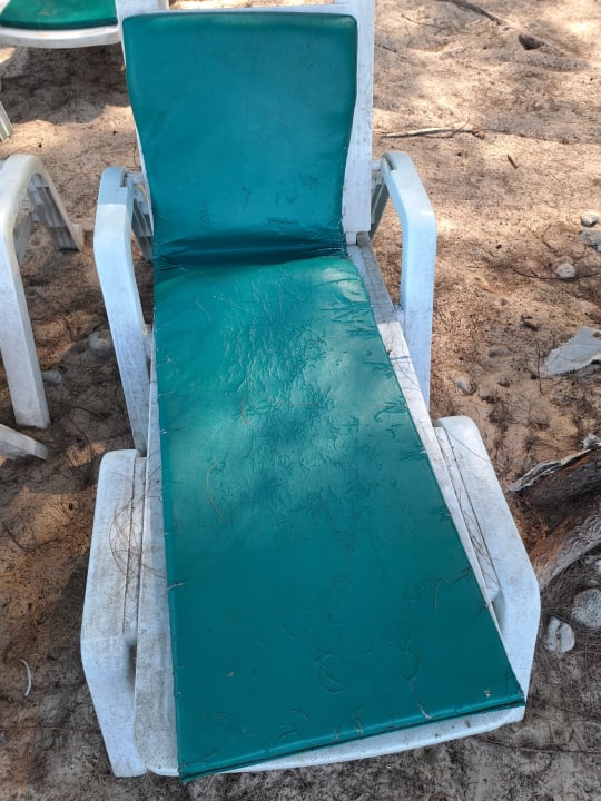 Strand Apsara Beachfront Resort & Villa - Resort