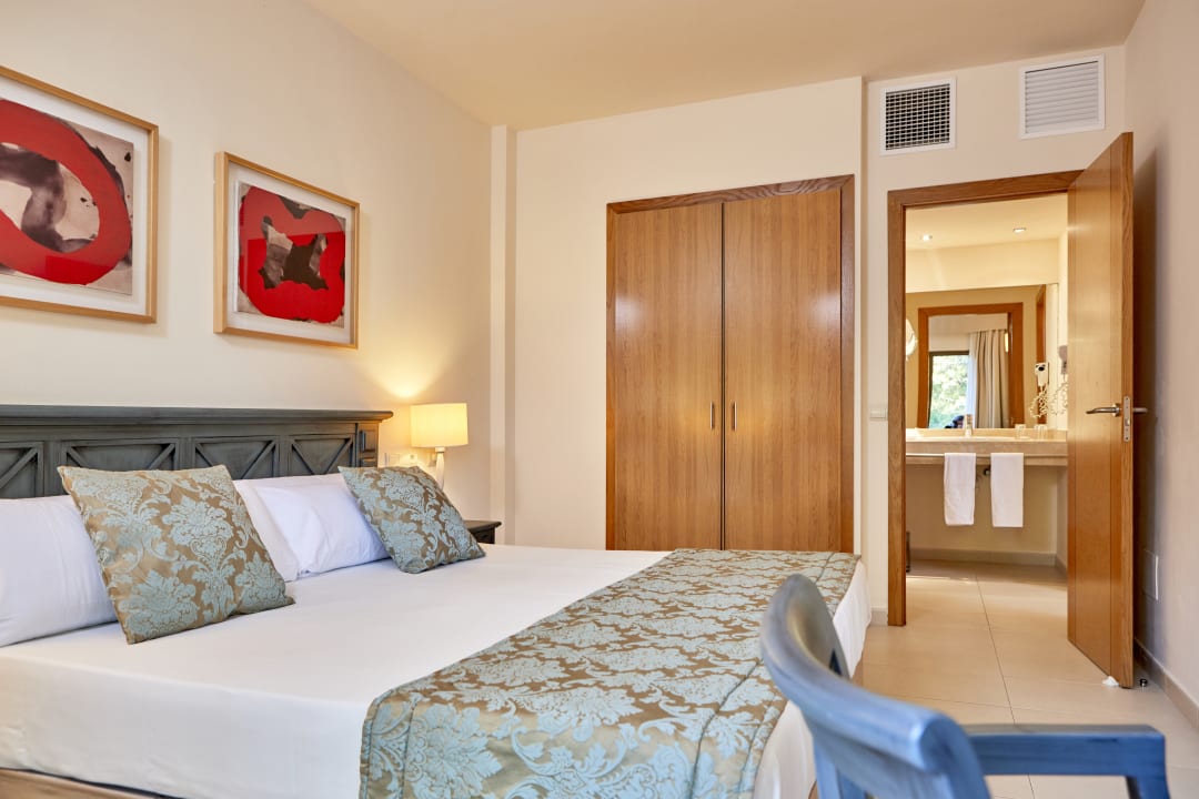 Zimmer Zafiro Cala Mesquida