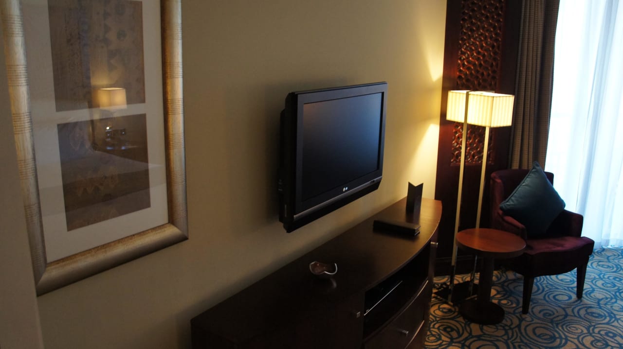 TV und Leseecke Sofitel Dubai Jumeirah Beach