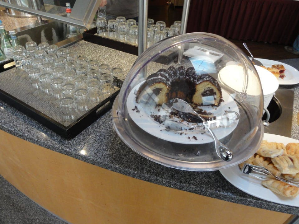 Frühstück Hotel NH Leipzig Messe