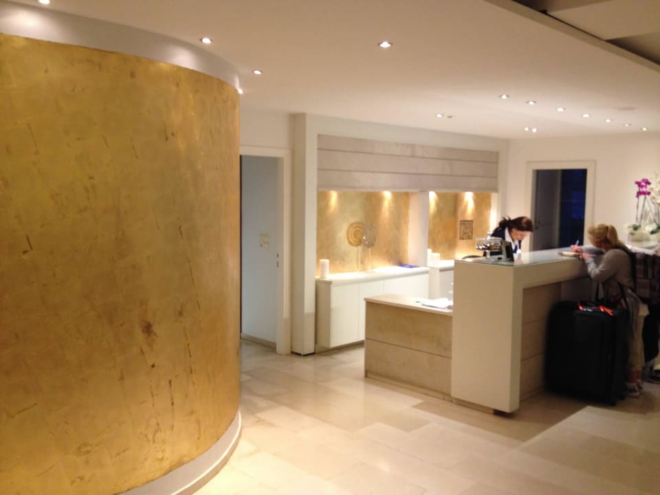 Rezeption Knossos Beach Bungalows Suites Resort & Spa