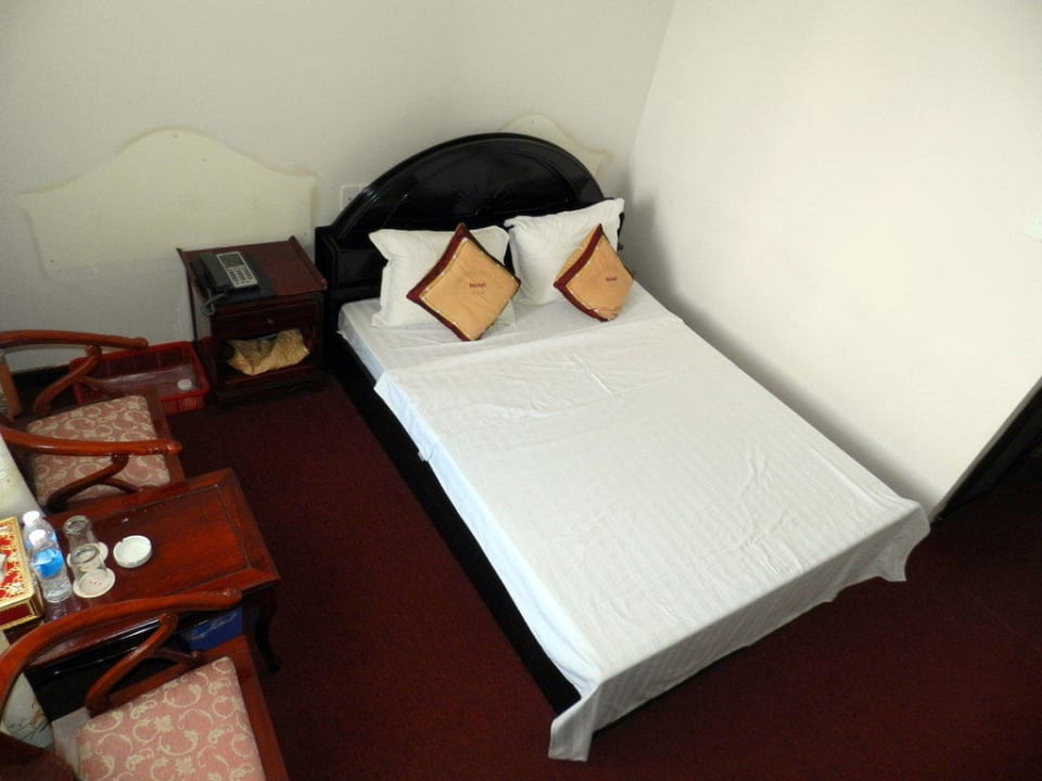 Zimmer Dong Truong Son Hotel